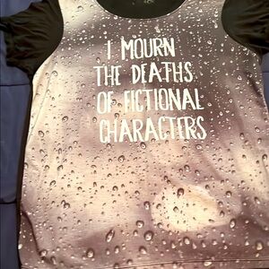 Graphic Tee with Raindrop Design